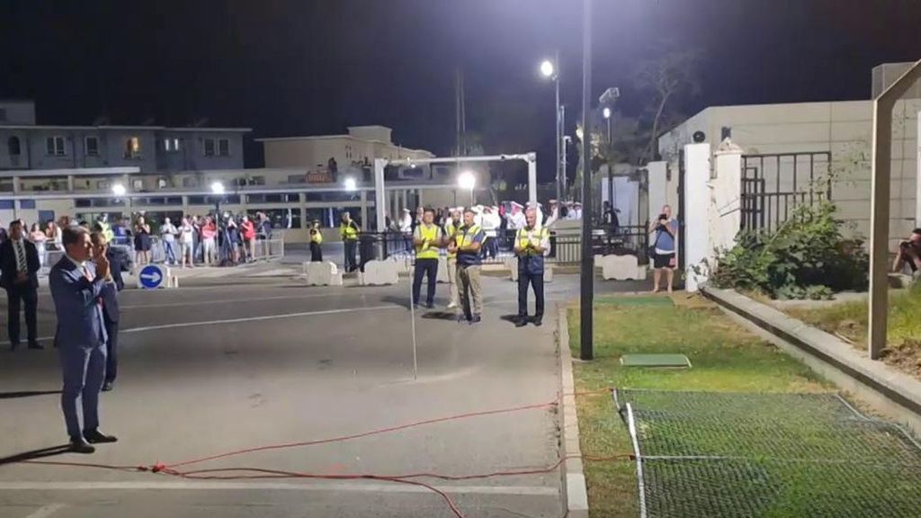 Gibraltar abre una nueva página de su historia con el fin de La Verja: "Hoy cae el último muro de Europa Occidental"