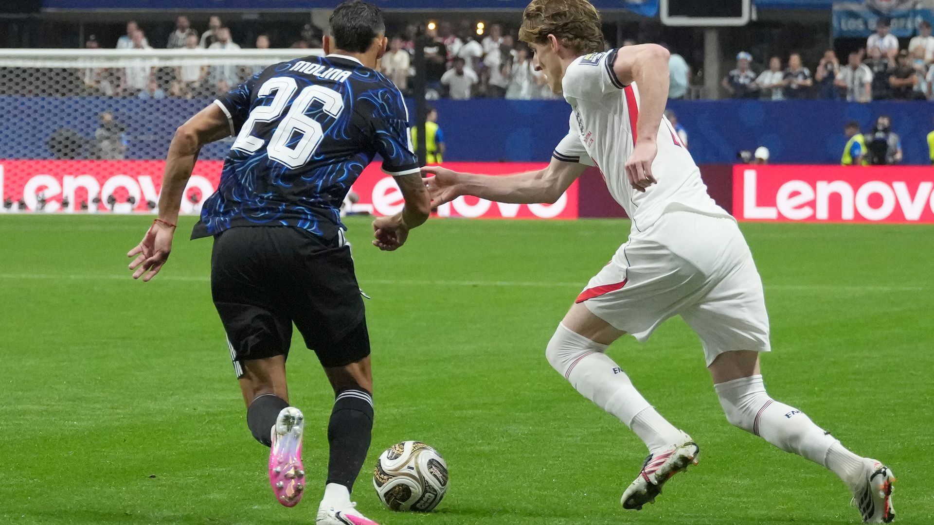Lance del Inglaterra - Argentina.