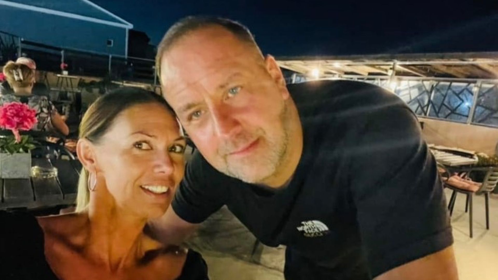 Lisa y Simon, en la imagen difundida por sus hijos en GoFundMe Lisa y Simon, en la imagen difundida por sus hijos en GoFundMe