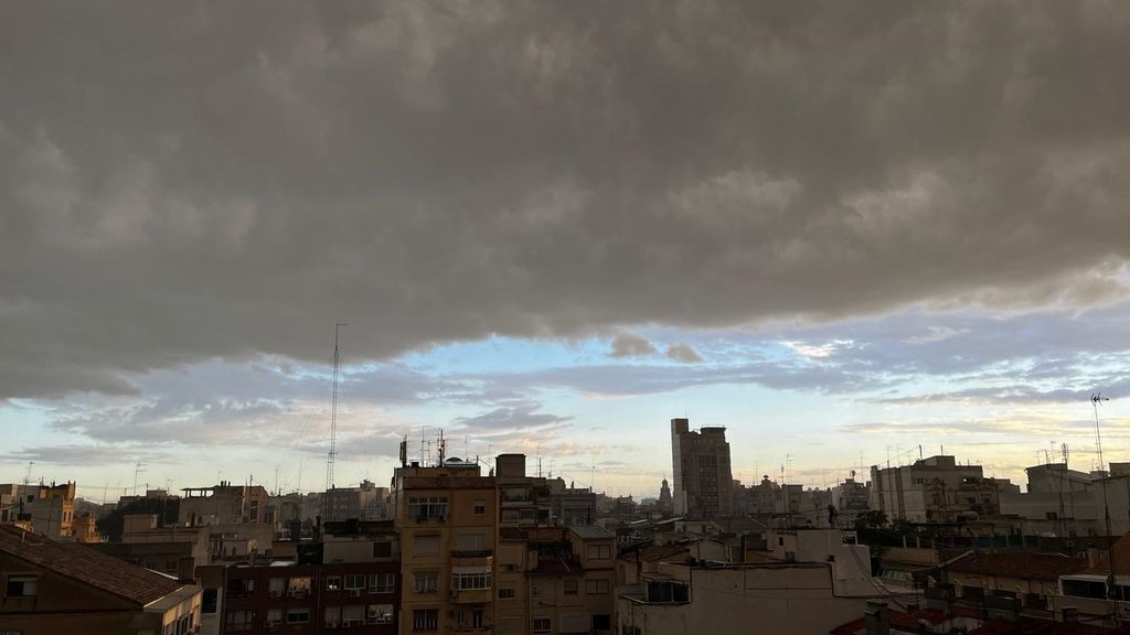Gran parte de España continúa este jueves en riesgo por calor y 11 provincias estarán en aviso por tormentas