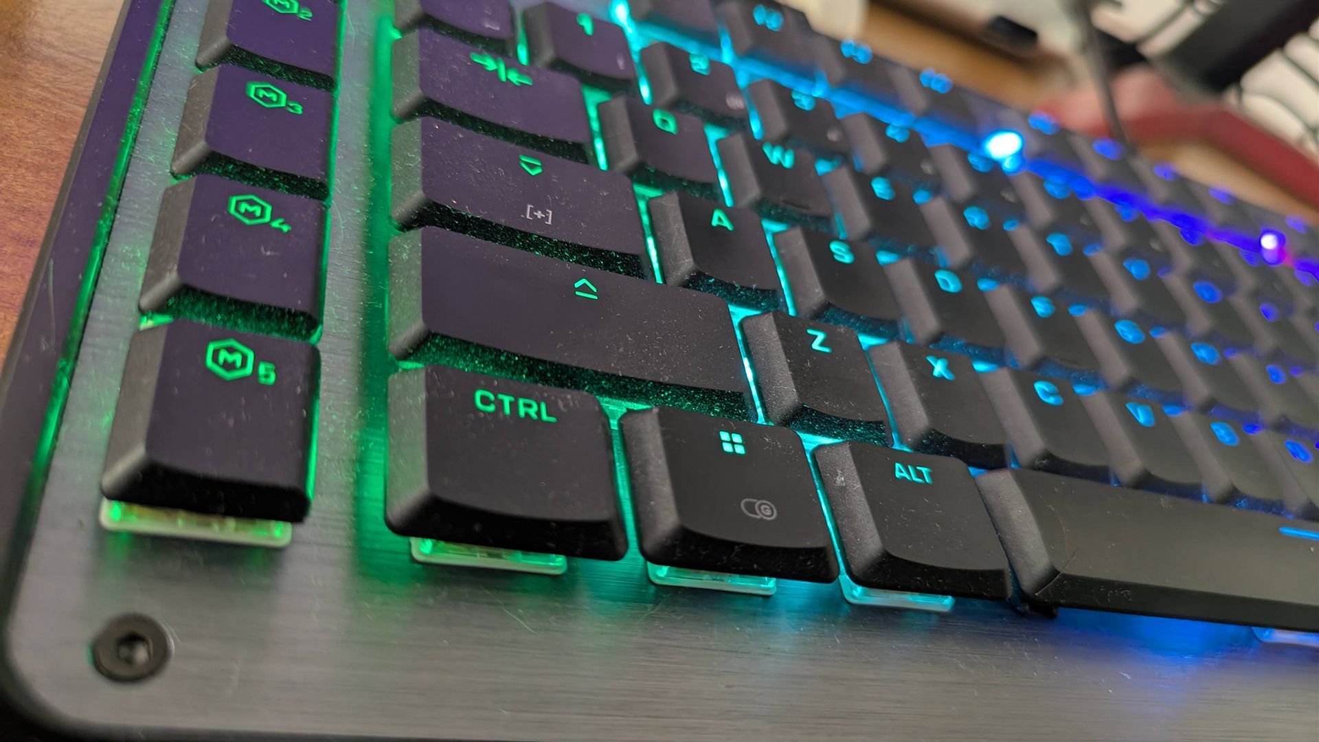El teclado Command Series KB5
