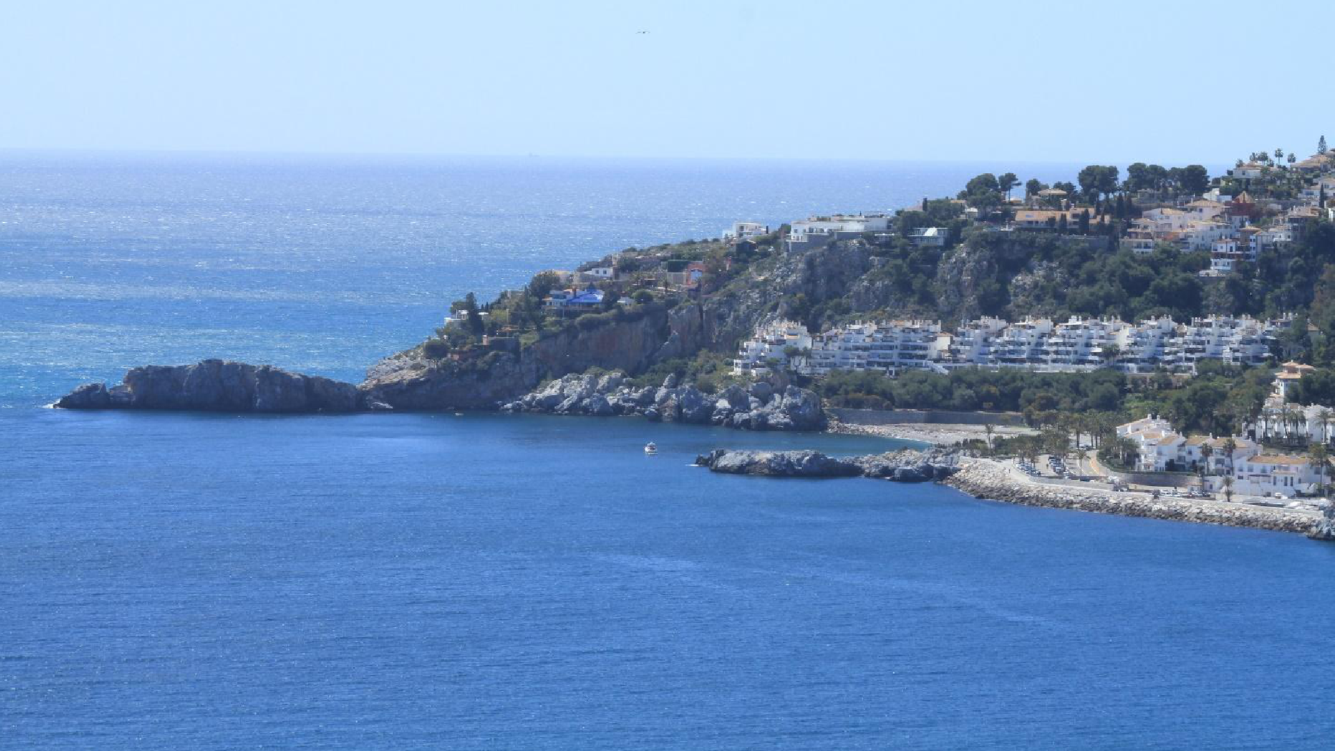 Las diez banderas negras de las playas de Andalucía: vertidos, radiactividad y mala gestión ambiental Las diez banderas negras de las playas de Andalucía: vertidos, radiactividad y mala gestión ambiental