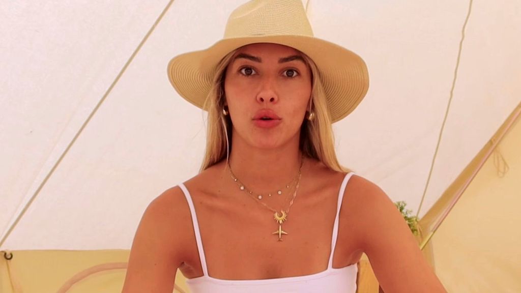 Leila confiesa su verdadera relación con sus excompañeras de ‘LIDLT’ Muy yo by Leila Temporada 1 Top Videos 10