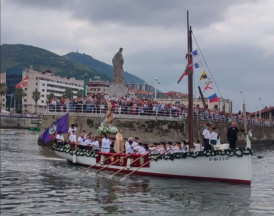 Procesión marítima Nuestra Señora del Carmen, en Santurtzi