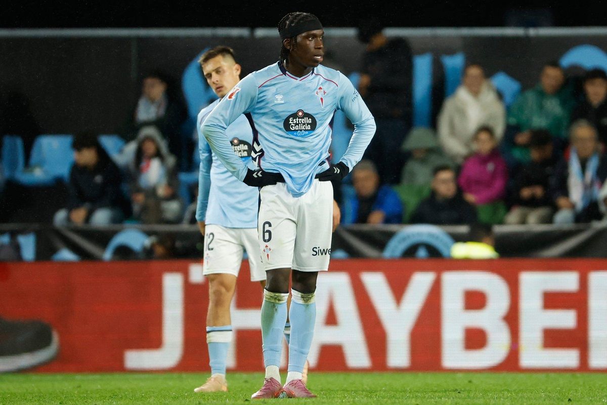 Ilaix Moriba durante un partido frente al FC Barcelona en la 25/26