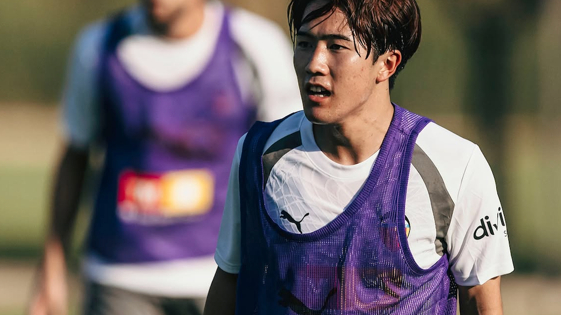 Sato entrenando en Girona