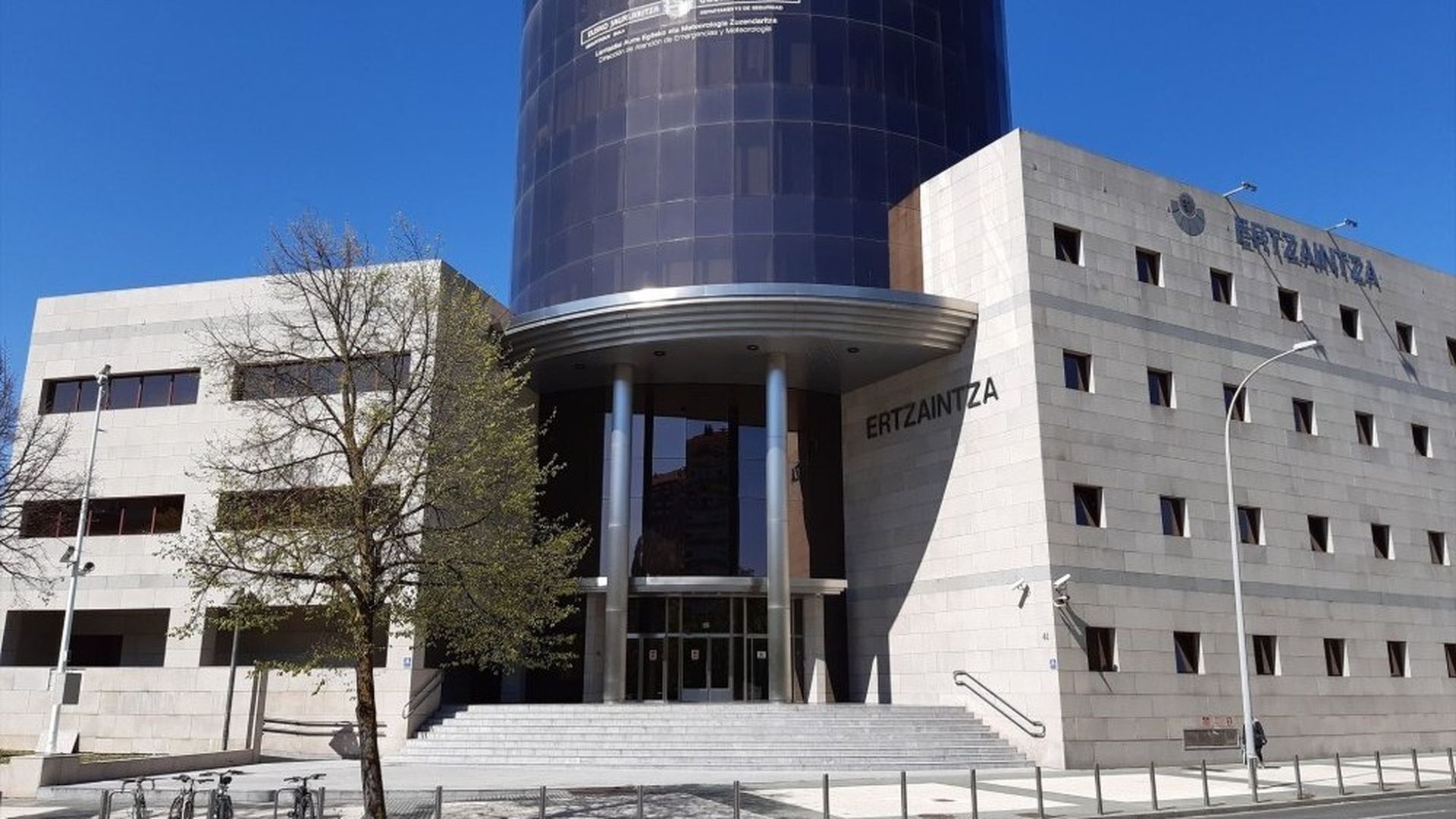 Comisaría de la Ertzaintza en Vitoria-Gasteiz Comisaría de la Ertzaintza en Vitoria-Gasteiz