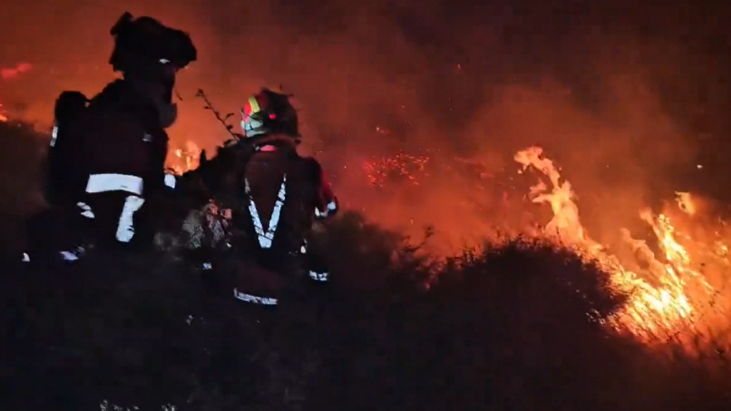El incendio de Orés, Zaragoza, casi llega a las 16.000 hectáreas quemadas: la situación del fuego sigue siendo "compleja"