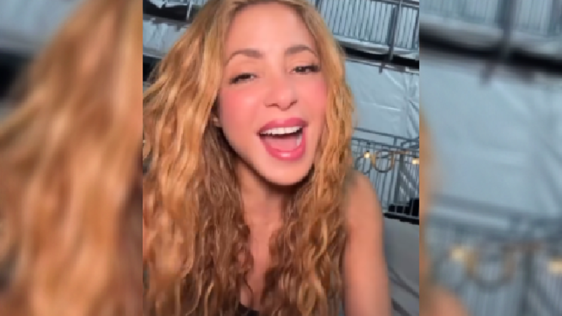 Shakira canta a capela la versión en español de "Dai Dai", la canción del Mundial, poco antes de celebrarse la final Shakira canta a capela la versión en español de "Dai Dai", la canción del Mundial, poco antes de celebrarse la final