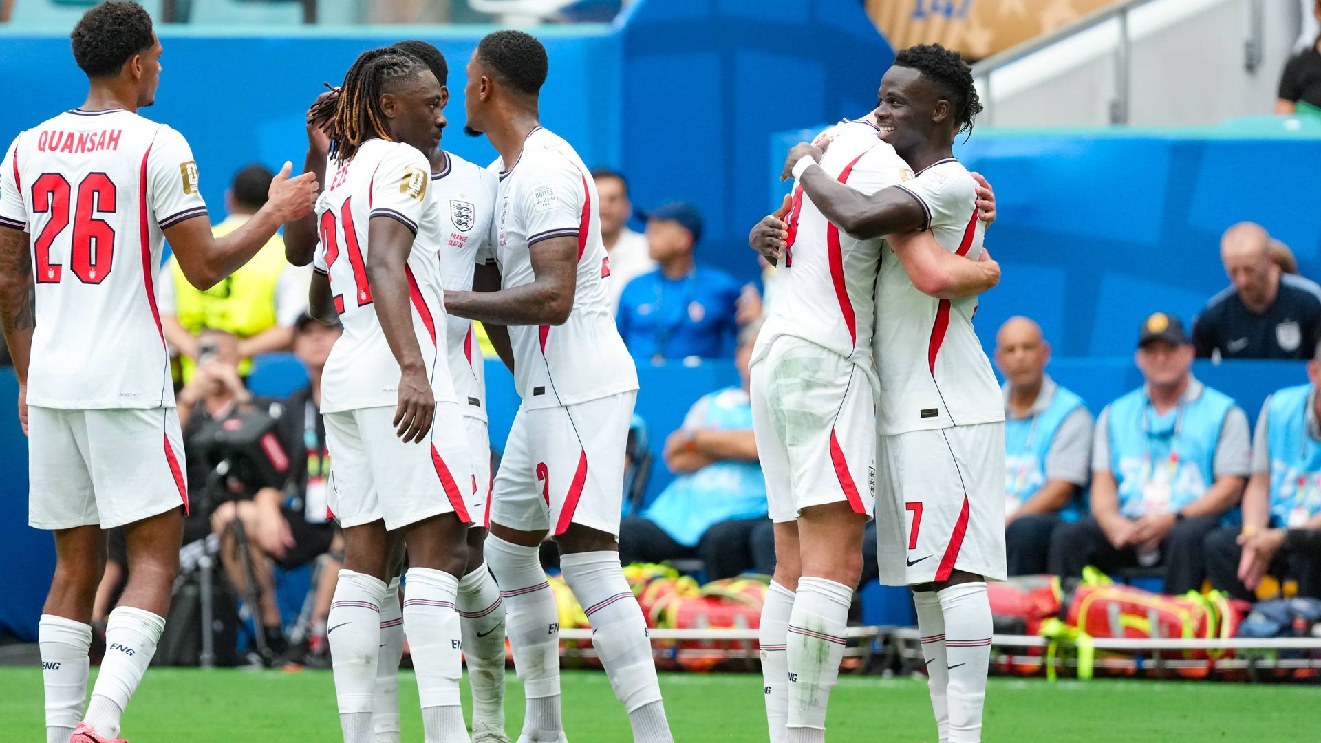Bukayo Saka celebra uno de sus goles en el Francia-Inglaterra Bukayo Saka celebra uno de sus goles en el Francia-Inglaterra