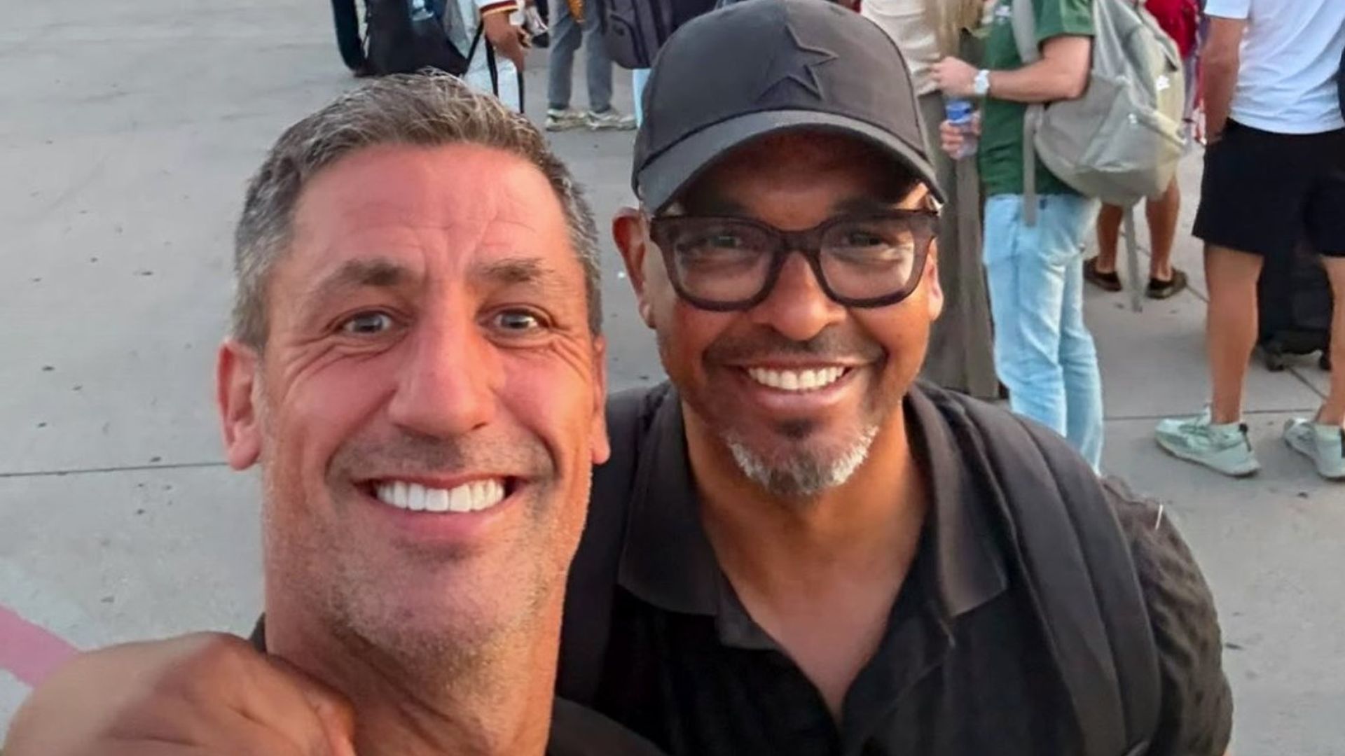 Joan Capdevila y Marcos Senna, antes de viajar a Estados Unidos Joan Capdevila y Marcos Senna, antes de viajar a Estados Unidos