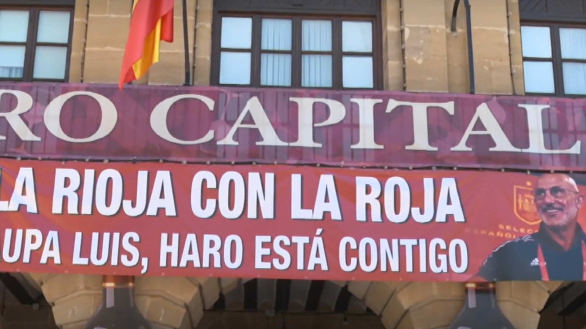 Los vecinos de Haro, La Rioja, se vuelcan con su paisano Luis de la Fuente antes de la final