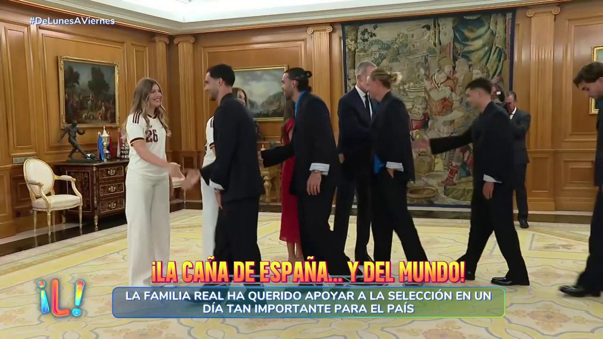 Las imágenes de la visita de los jugadores de la Selección Española a 'La Zarzuela'