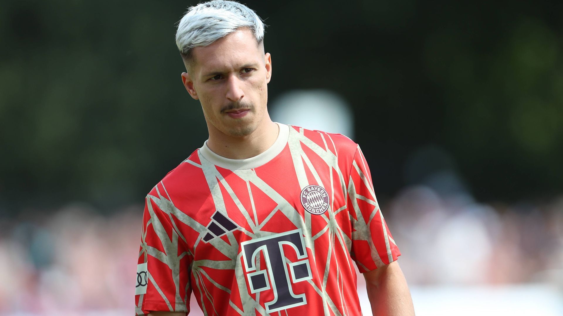 Bryan Zaragoza, en pretemporada con el Bayern de Múnich Bryan Zaragoza, en pretemporada con el Bayern de Múnich