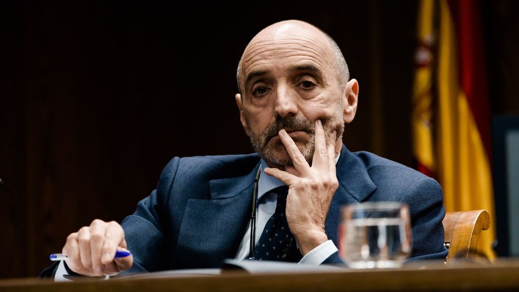 El socio de Zapatero asegura que el expresidente "marcaba los pasos" y admite una comisión por el rescate de Plus Ultra