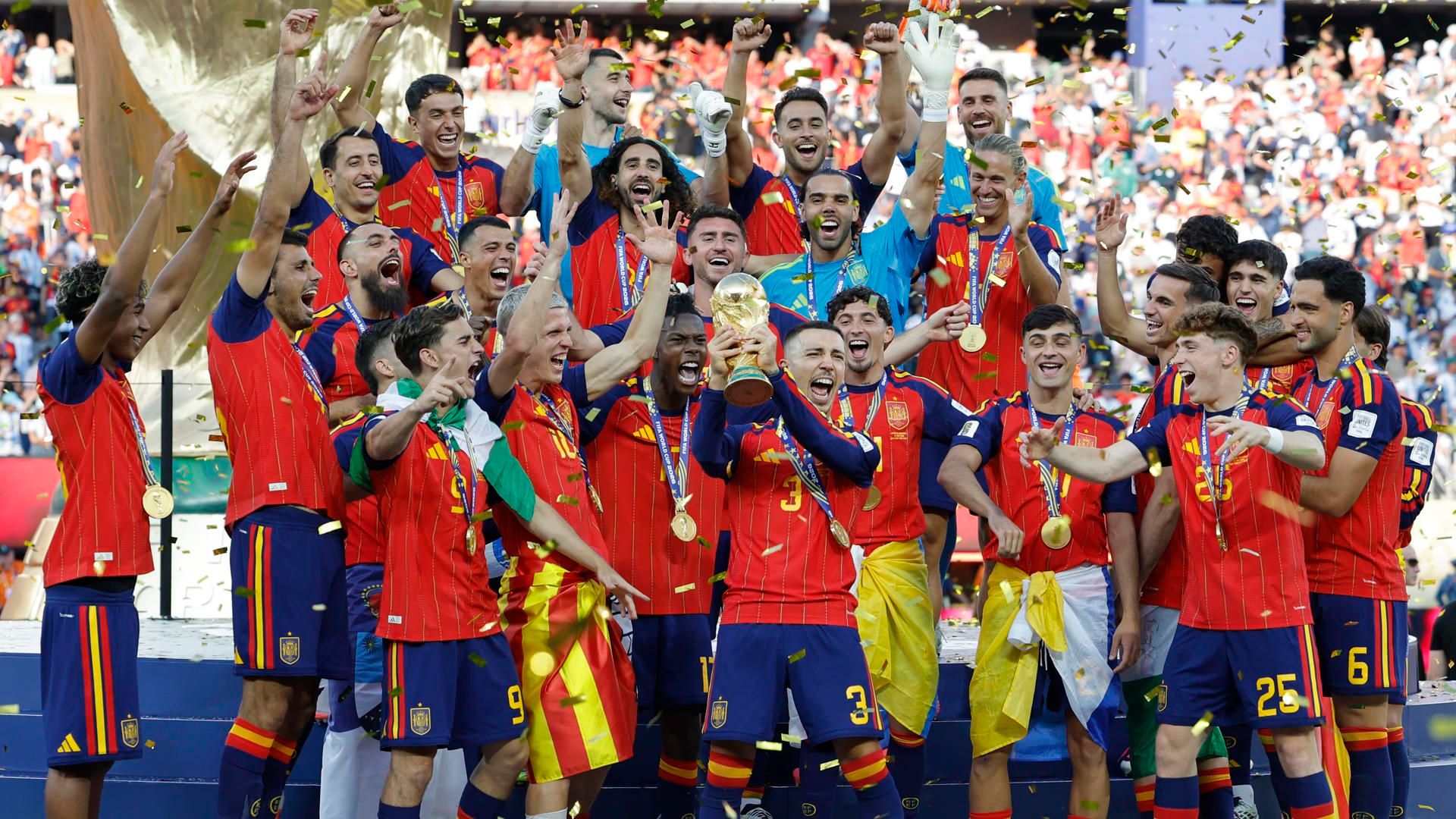 España alcanza la gloria tras derrotar a Argentina en la final del Mundial: ¡la segunda estrella ya está aquí! España alcanza la gloria tras derrotar a Argentina en la final del Mundial: ¡la segunda estrella ya está aquí!