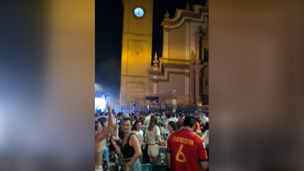 Foios, el pueblo de Ferrán Torres prepara un homenaje histórico al héroe de la Roja al que nombrarán hijo predilecto