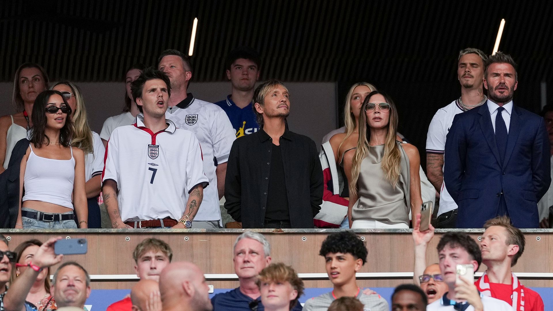La familia beckham en la final del Mundial