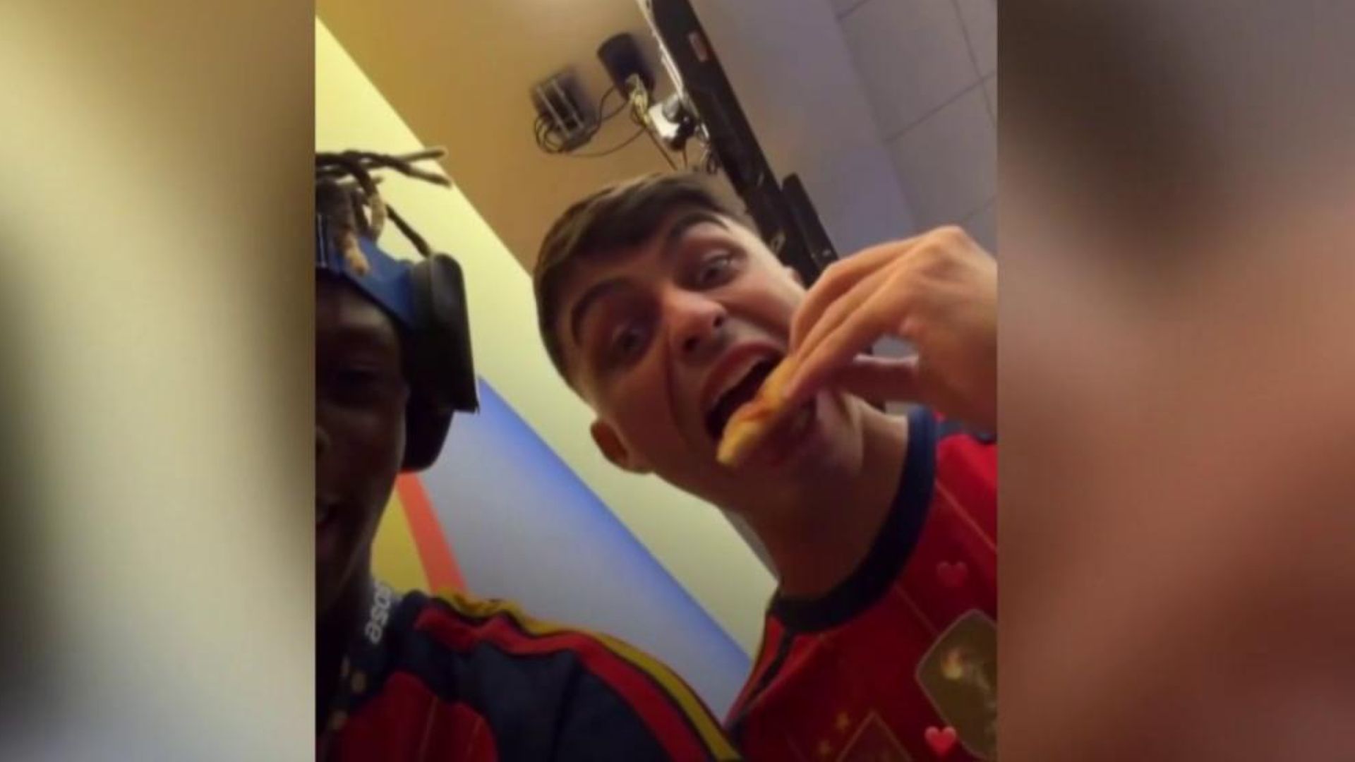 Los jugadores celebran que son Campeones del Mundo