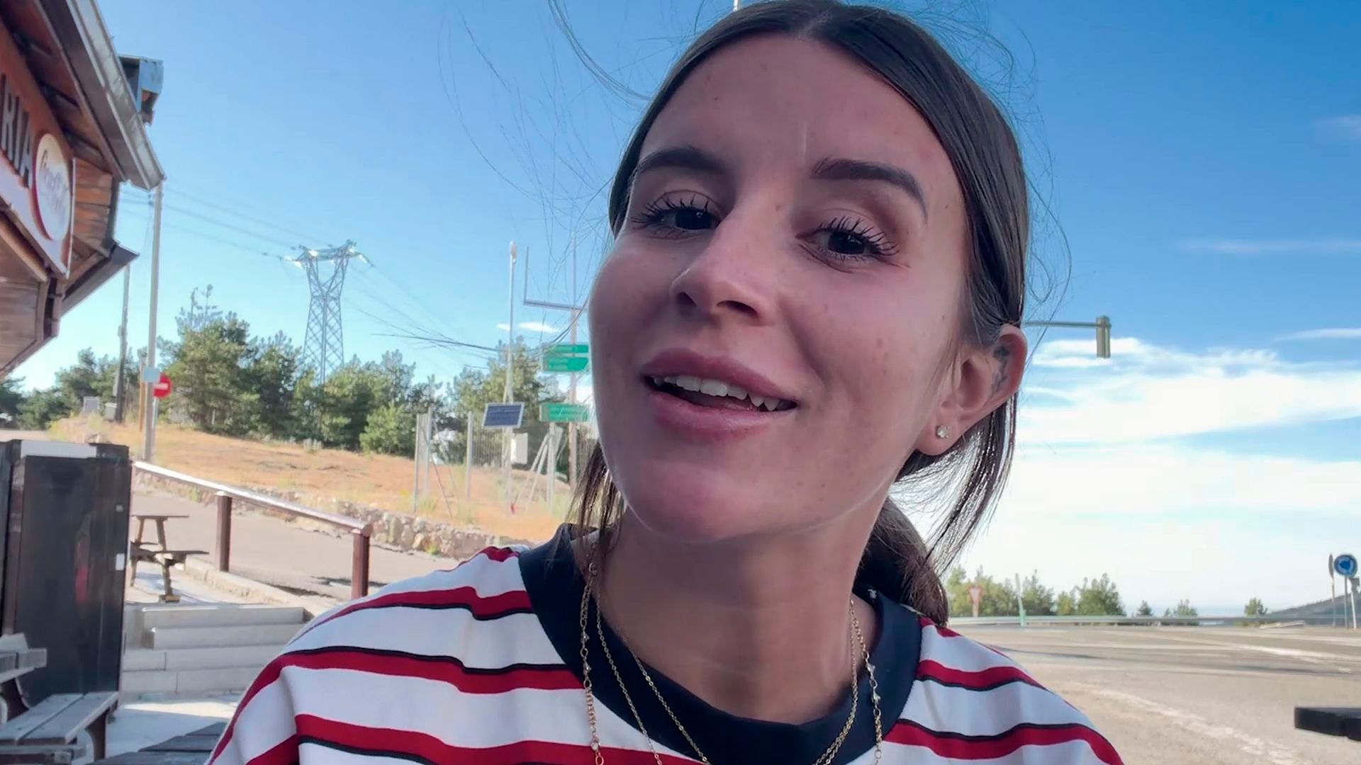 Sandra habla del chico especial al que está viendo tras romper con Juanpi Yo puedo by Sandra Barrios Temporada 1 Top Videos 37 Sandra habla del chico especial al que está viendo tras romper con Juanpi Yo puedo by Sandra Barrios Temporada 1 Top Videos 37