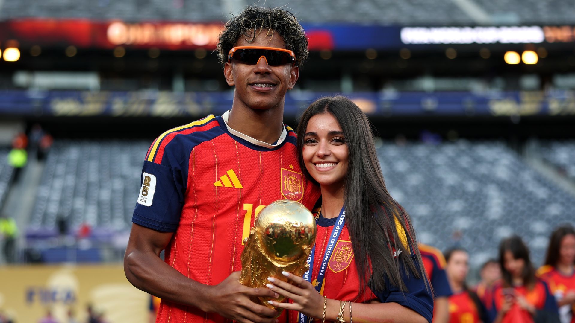 Lamine Yamal e Inés García, en la final del Mundial Lamine Yamal e Inés García, en la final del Mundial