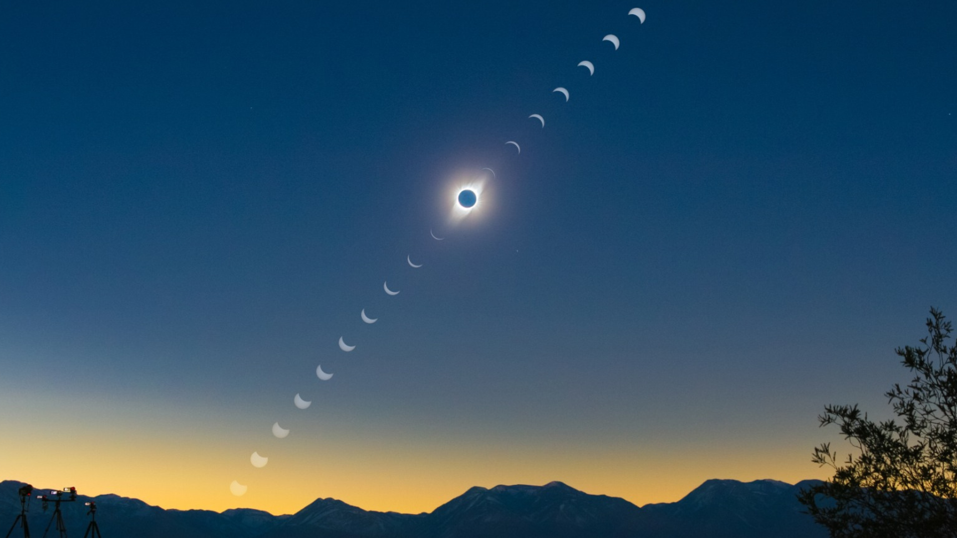 Uno de los eclipses fotografiados por Óscar Martín