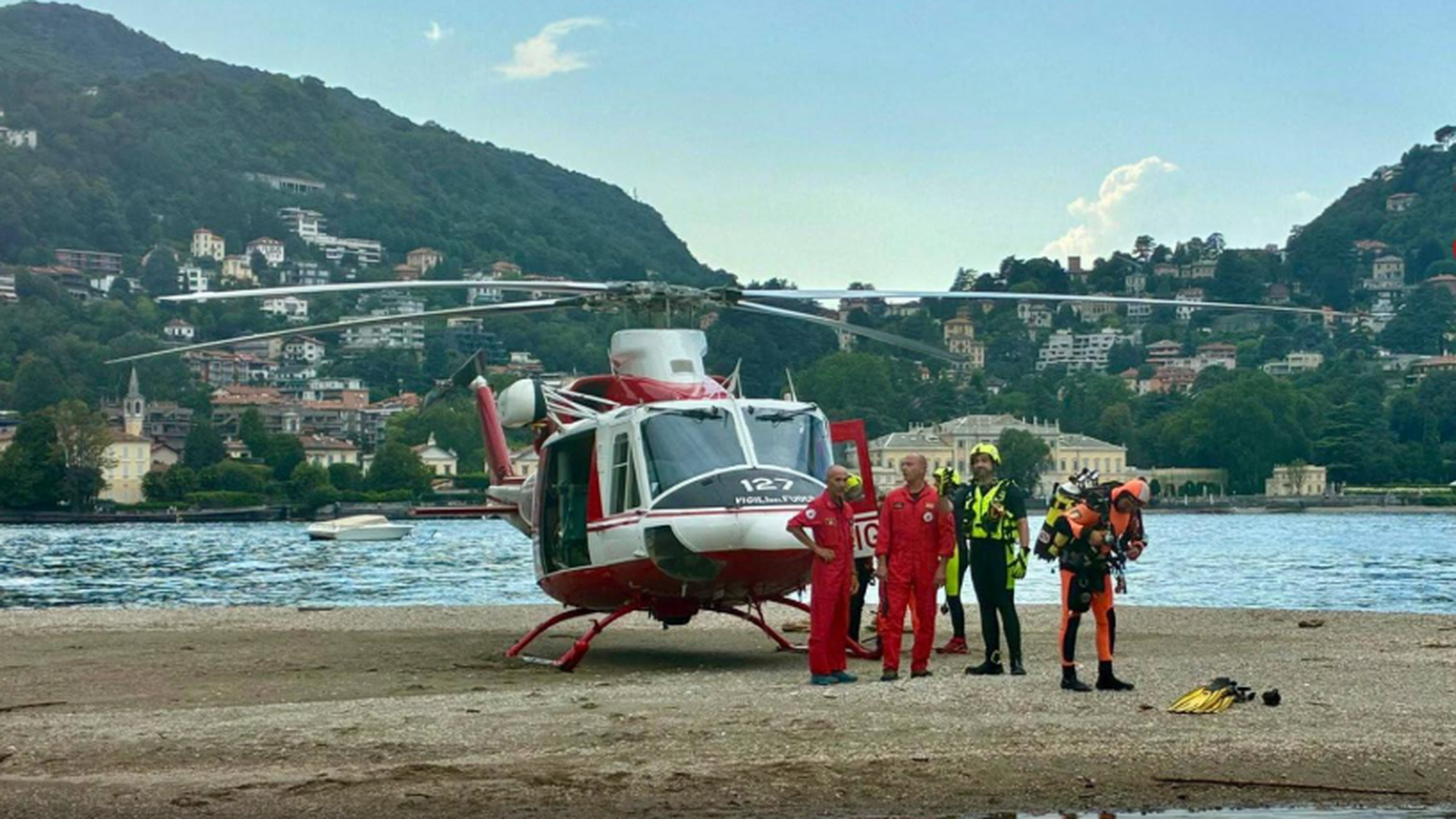 Encuentran el cuerpo de una niña en el Lago di Como, Italia Encuentran el cuerpo de una niña en el Lago di Como, Italia