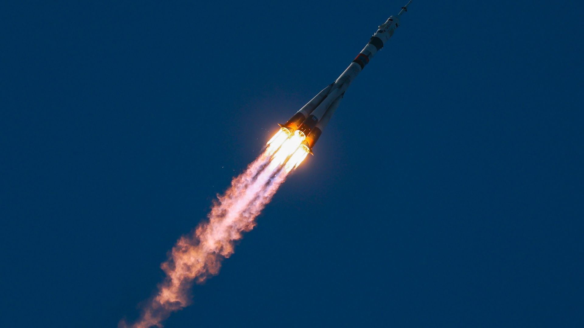 EuropaPress_7664566_kazakhstan_kyzylorda_region_july_14_2026_soyuz_21a_rocket_booster_blasts EuropaPress_7664566_kazakhstan_kyzylorda_region_july_14_2026_soyuz_21a_rocket_booster_blasts