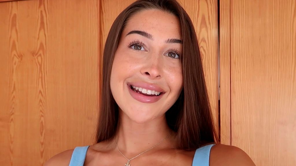 Mar confiesa cuál es la prenda más cara de su armario A mar abierto by Mar Ruiz Temporada 1 Top Videos 9