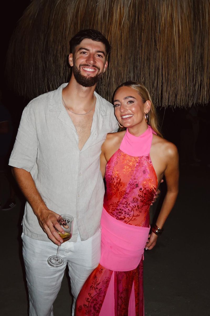 Natalia Palacios y Carliyo en su preboda
