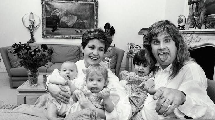 Ozzy, Sharon y sus tres hijos