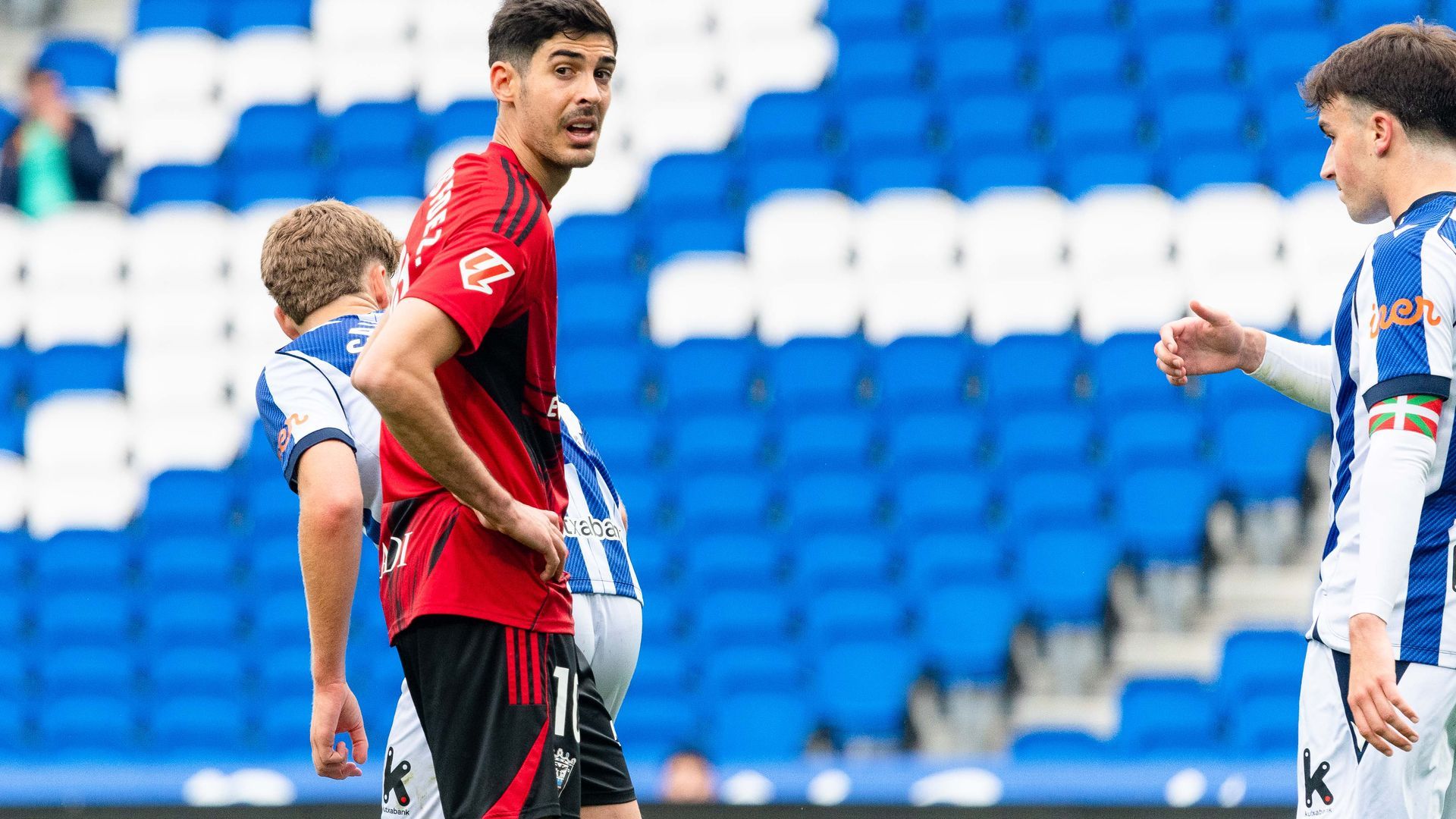 Carlos Fernández, contra la Real Sociedad B Carlos Fernández, contra la Real Sociedad B