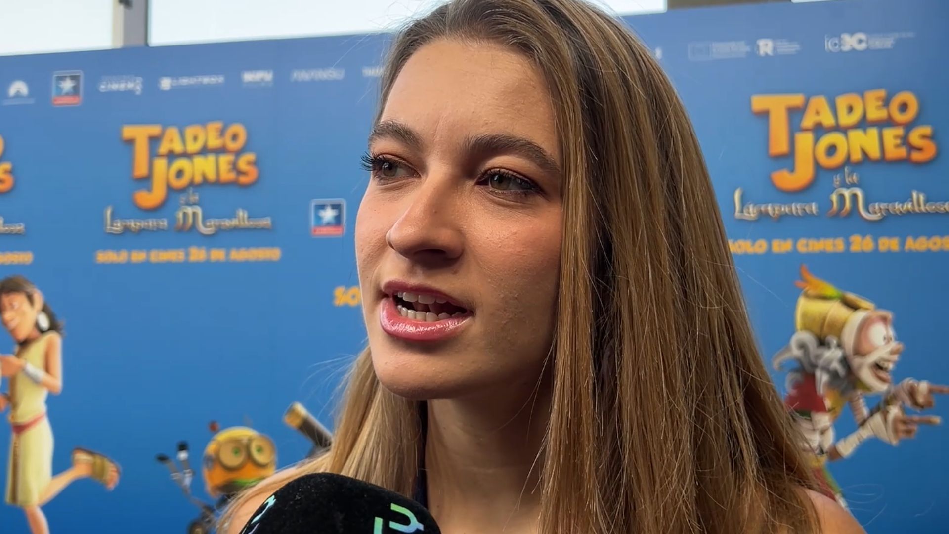 Carlota Boza recuerda la etapa más complicada de su fama: "La adolescencia fue el momento en el que peor lo llevé"