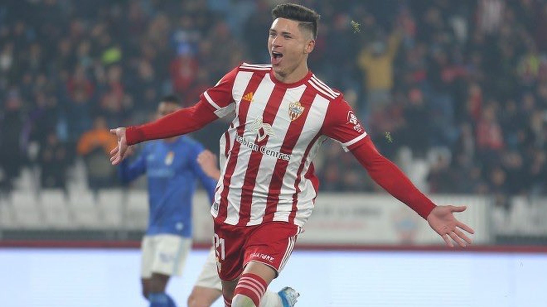 Darwin Núñez celebrando un gol con el Almería