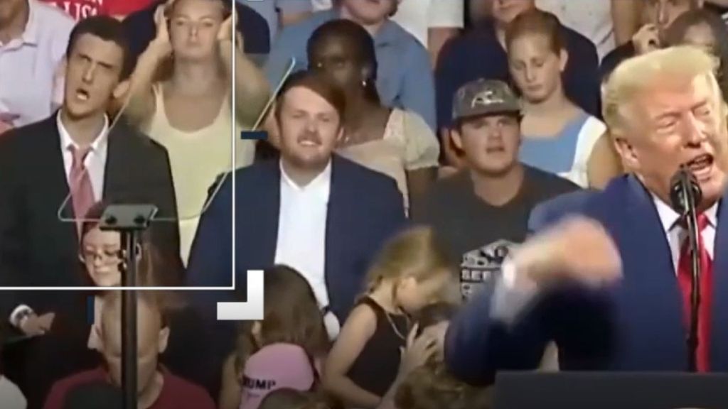 A Donald Trump le roba el protagonismo un imitador en su mitin de Georgia que se ha vuelto viral