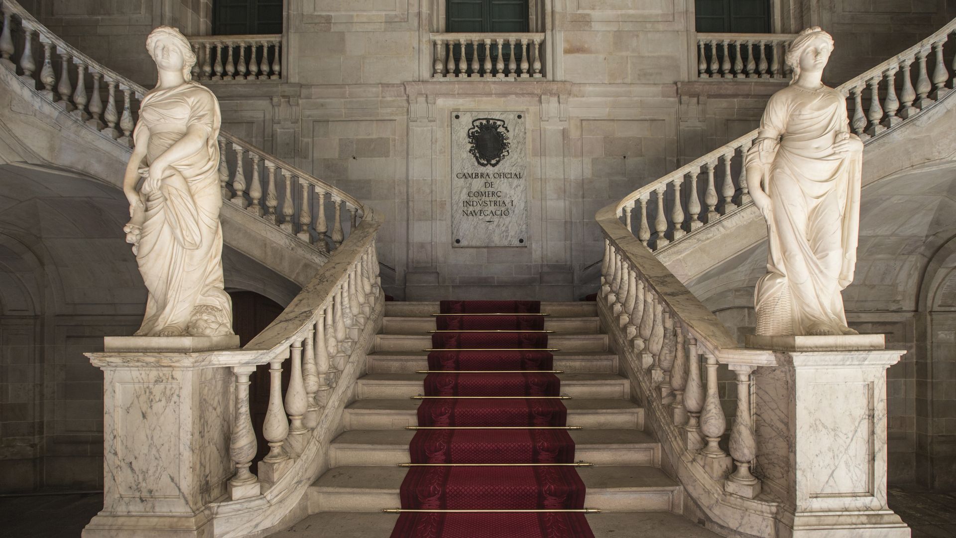 Escalera de honor de la Llotja de Mar