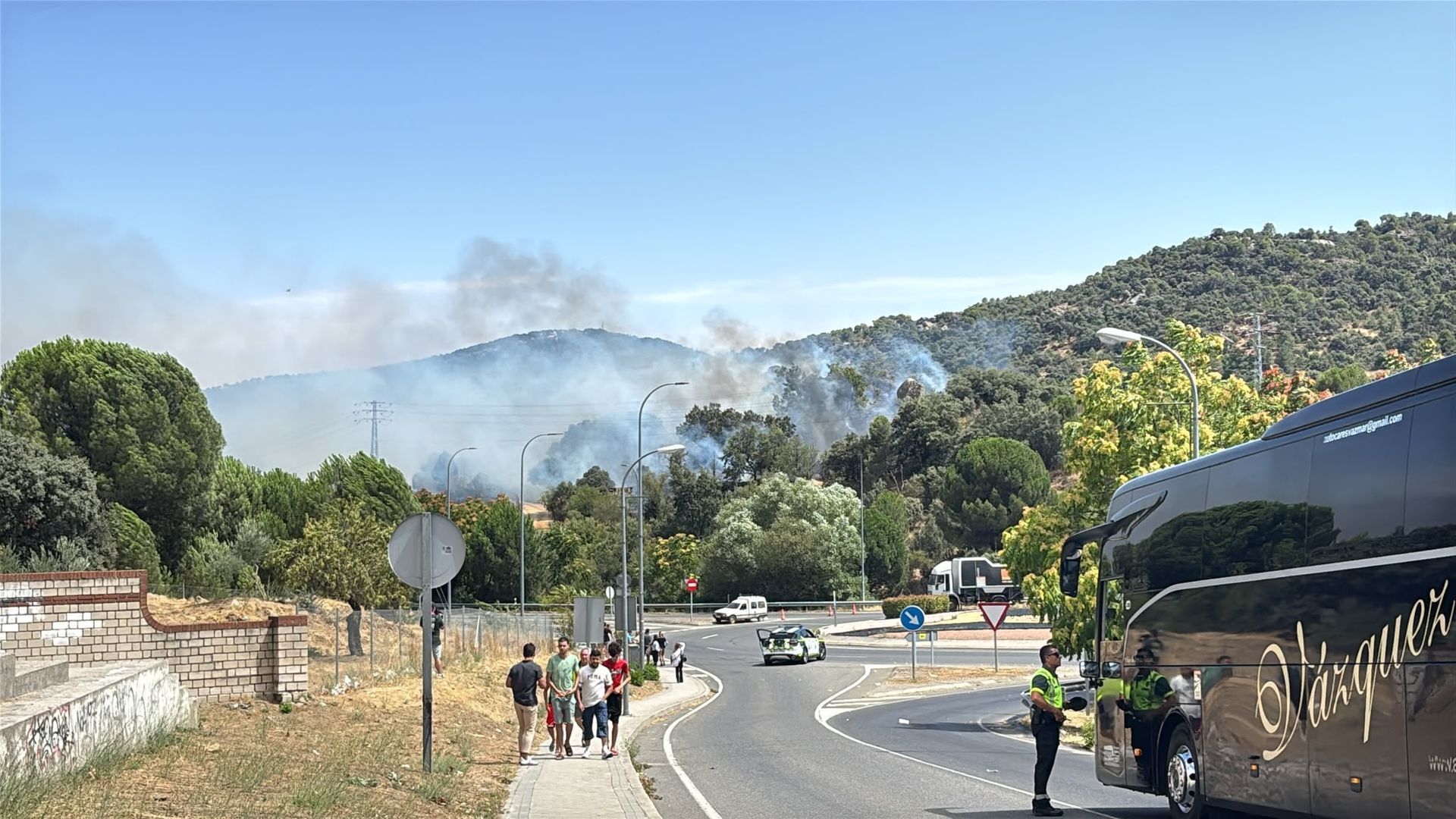EuropaPress_7683067_humo_incendio_cerca_san_martin_valdeiglesias EuropaPress_7683067_humo_incendio_cerca_san_martin_valdeiglesias