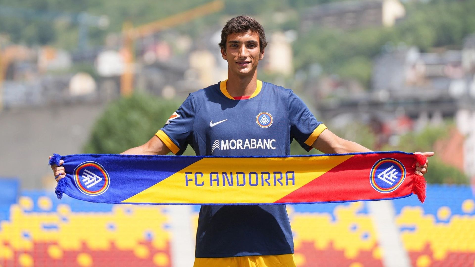 Juan Sebastián, presentado como nuevo jugador del Andorra Juan Sebastián, presentado como nuevo jugador del Andorra