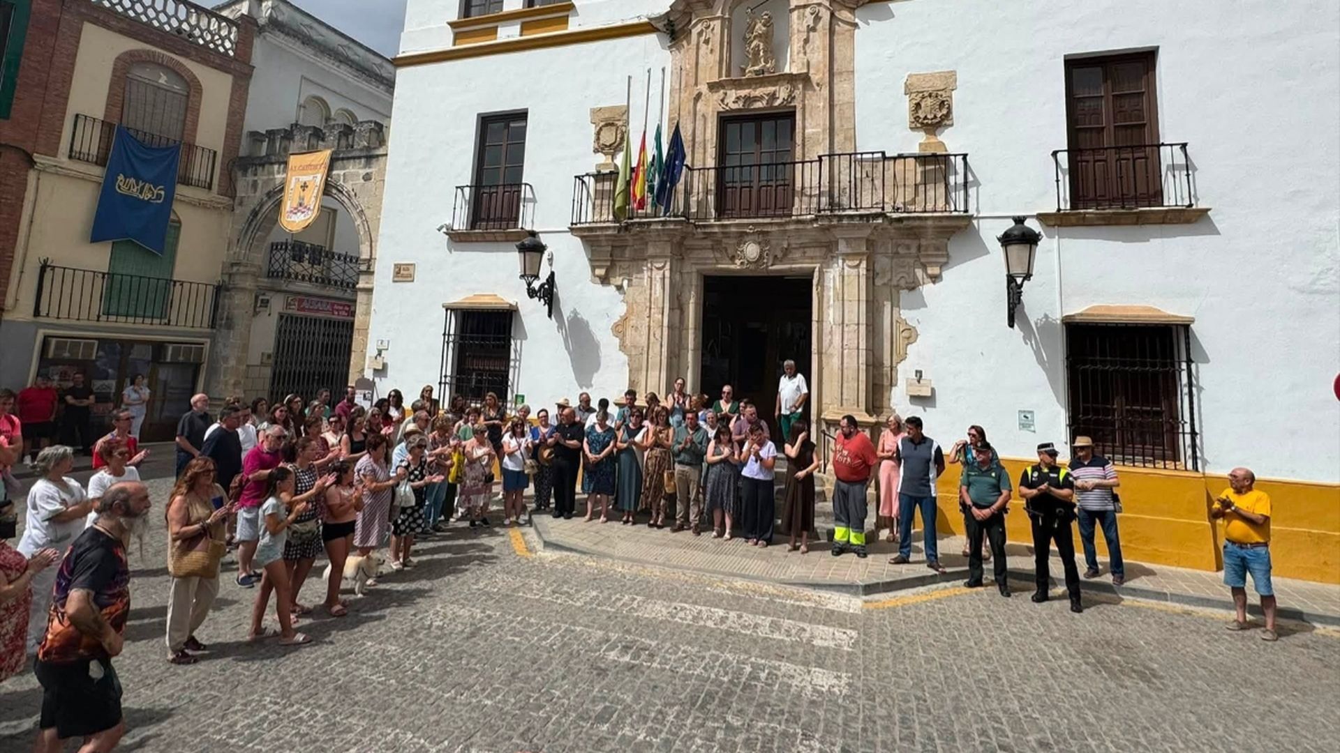 Los vecinos de Araceli, la mujer asesinada en Alcaudete, denuncian que "tarde o temprano algo iba a pasar" Los vecinos de Araceli, la mujer asesinada en Alcaudete, denuncian que "tarde o temprano algo iba a pasar"