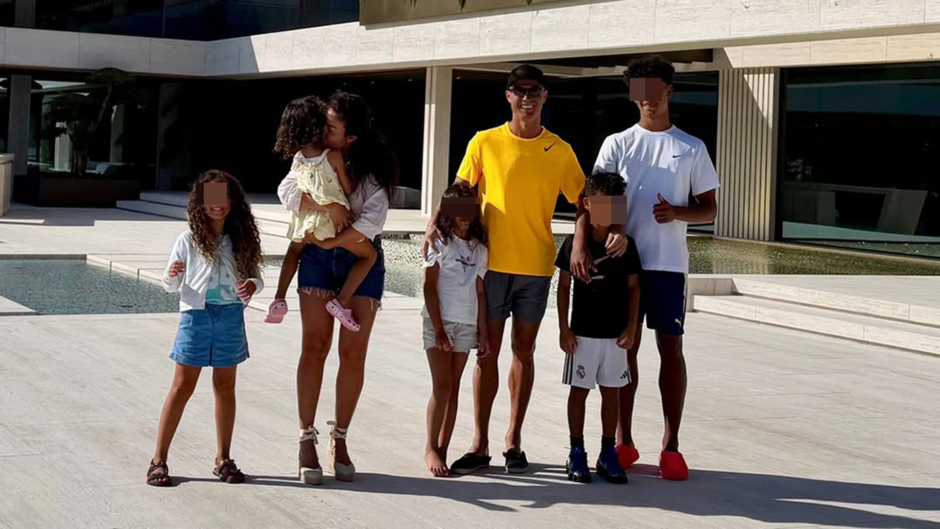 Cristiano Ronaldo y Georgina Cristiano Ronaldo y Georgina