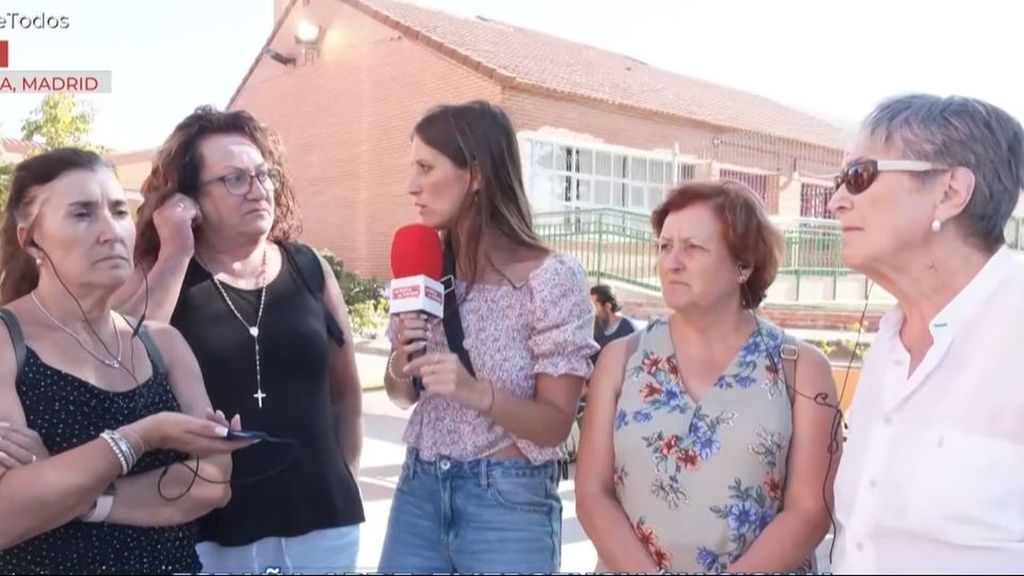Vecinas desalojadas de Aldea del Fresno: “Con este aire no sabemos para dónde va a avanzar el fuego?”