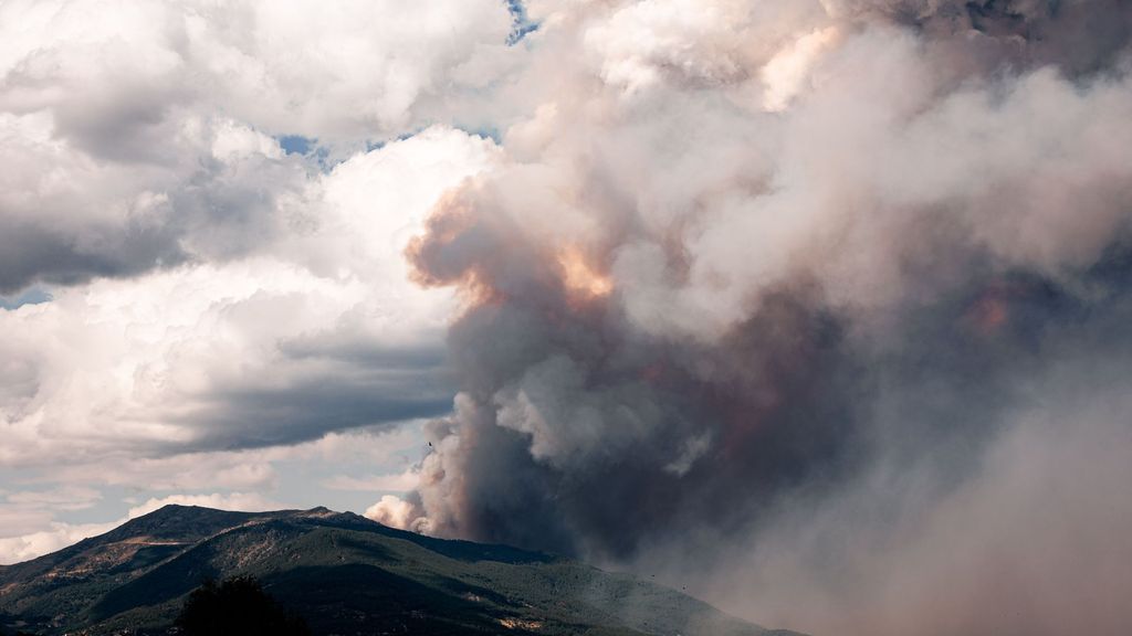 Los incendios en España: nuevas evacuaciones mientras la emergencia nacional se extiende a Toledo