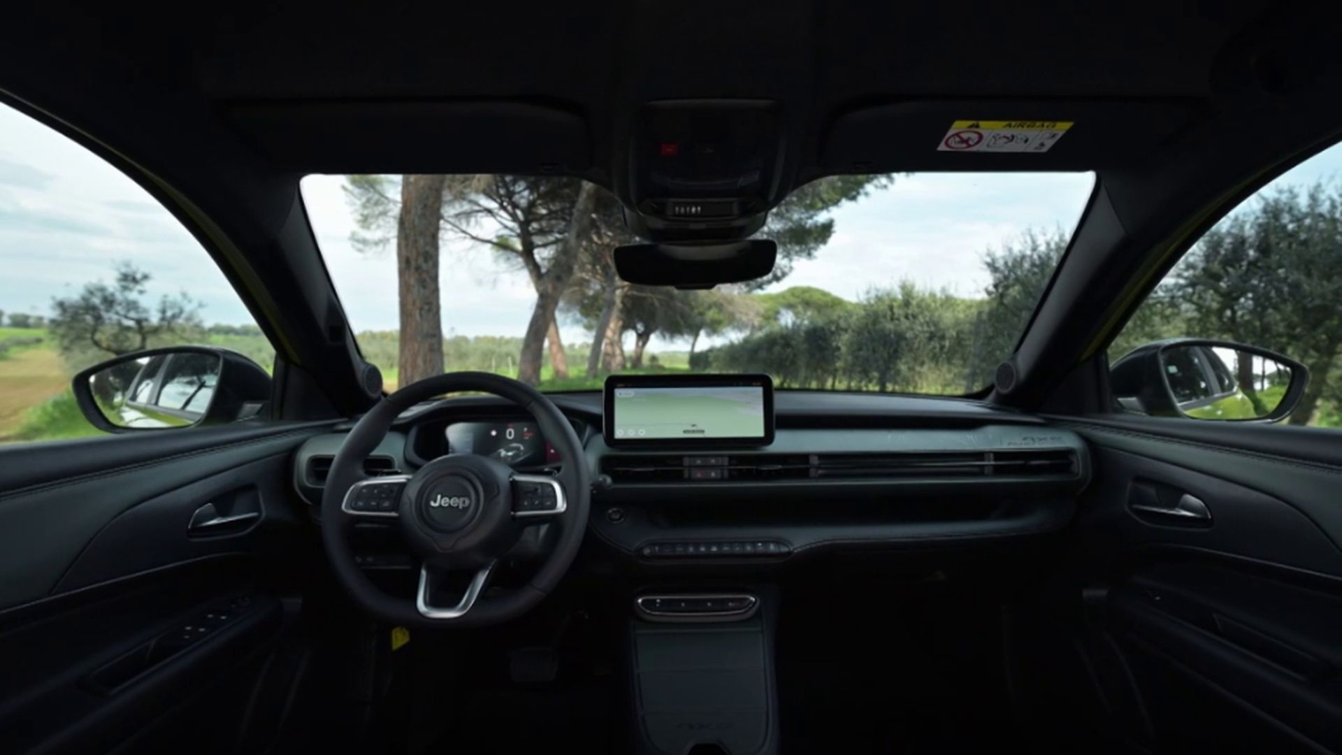 El interior del Jeep Avenger 4xe