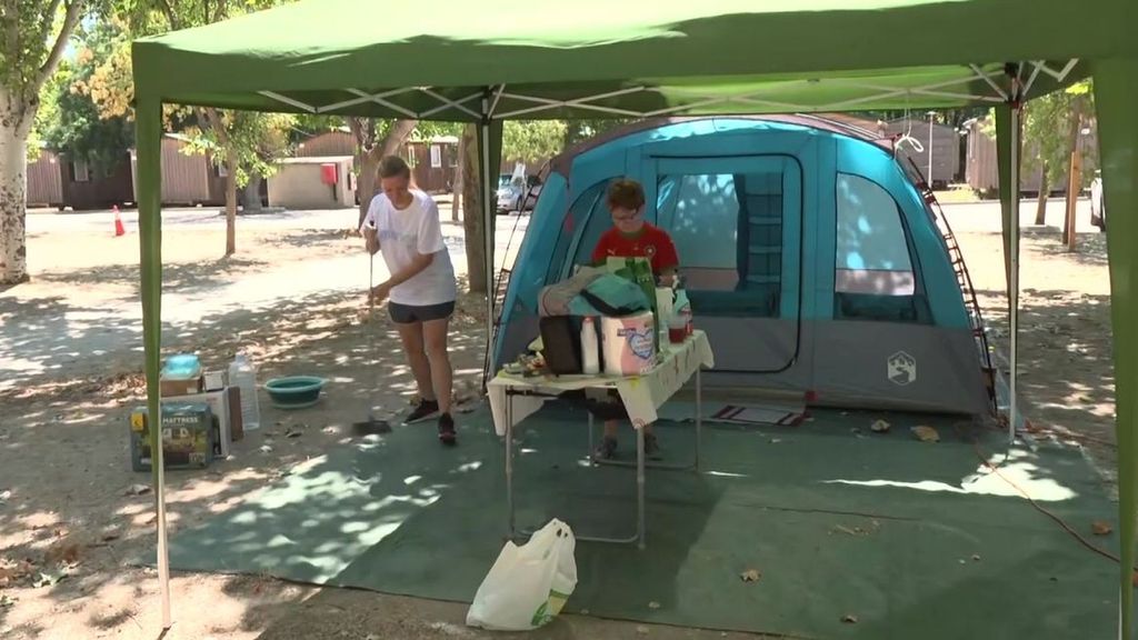Así ha sido el regreso a sus lugres de descanso de algunos de los evacuados por los incendios de Ávila o Madrid