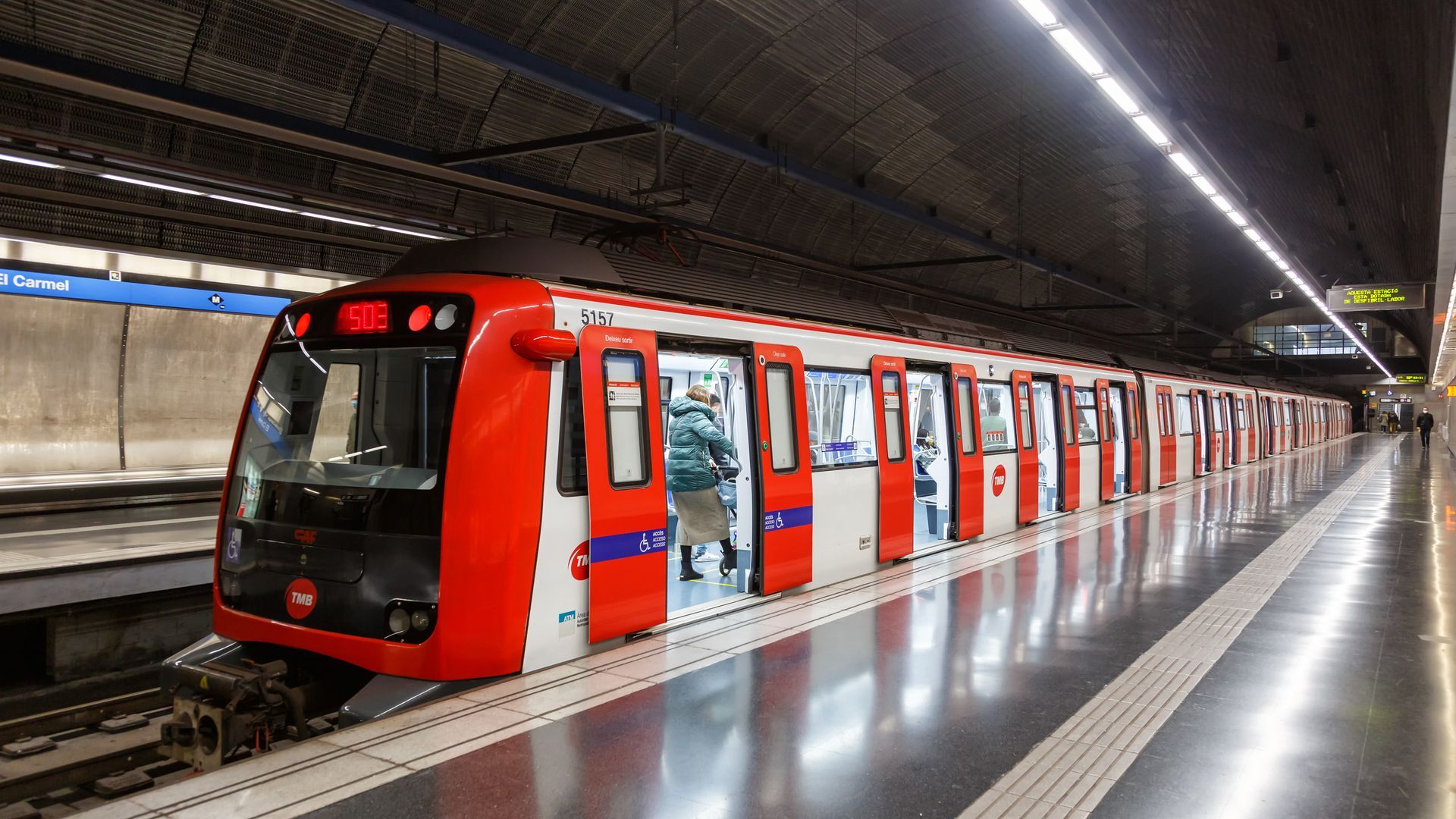 EuropaPress_7605296_metro_barcelona