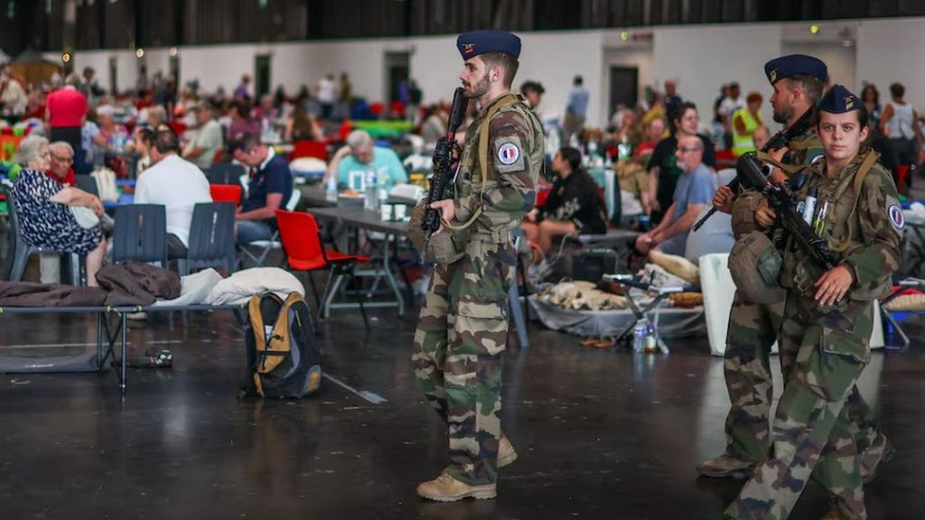 El fuego arrasa en Francia: "Una situación histórica" con 250.000 personas evacuadas