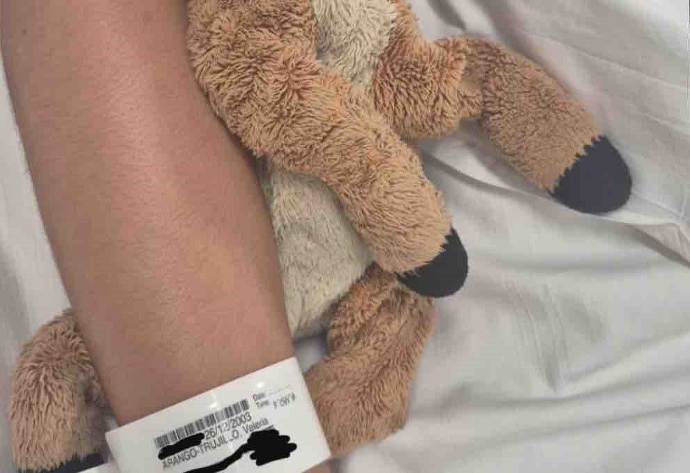 Valeria, la joven que sufrió un accidente en Australia, durante su hospitalización