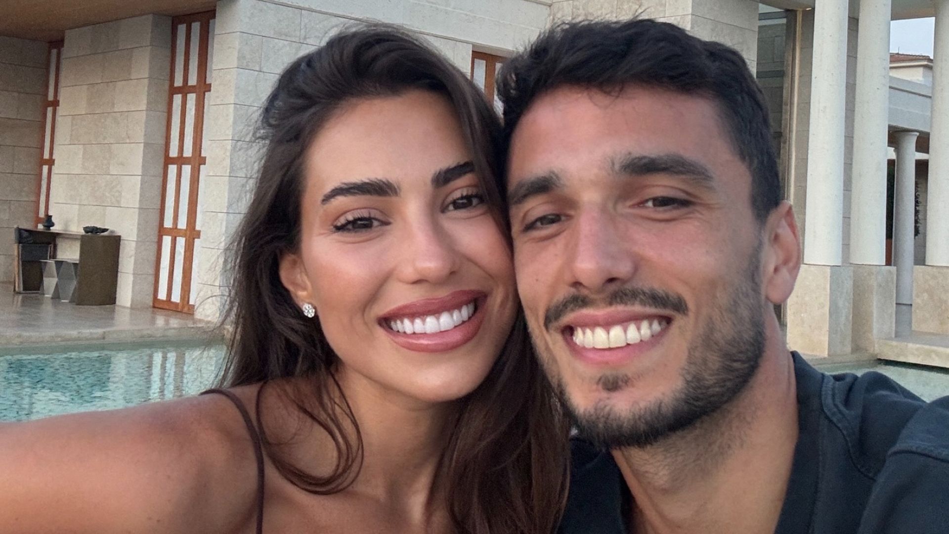Cronología de la historia de amor de Sandra Garal y Ale Galán: del cómo se conocieron a la noticia de su primer embarazo Cronología de la historia de amor de Sandra Garal y Ale Galán: del cómo se conocieron a la noticia de su primer embarazo