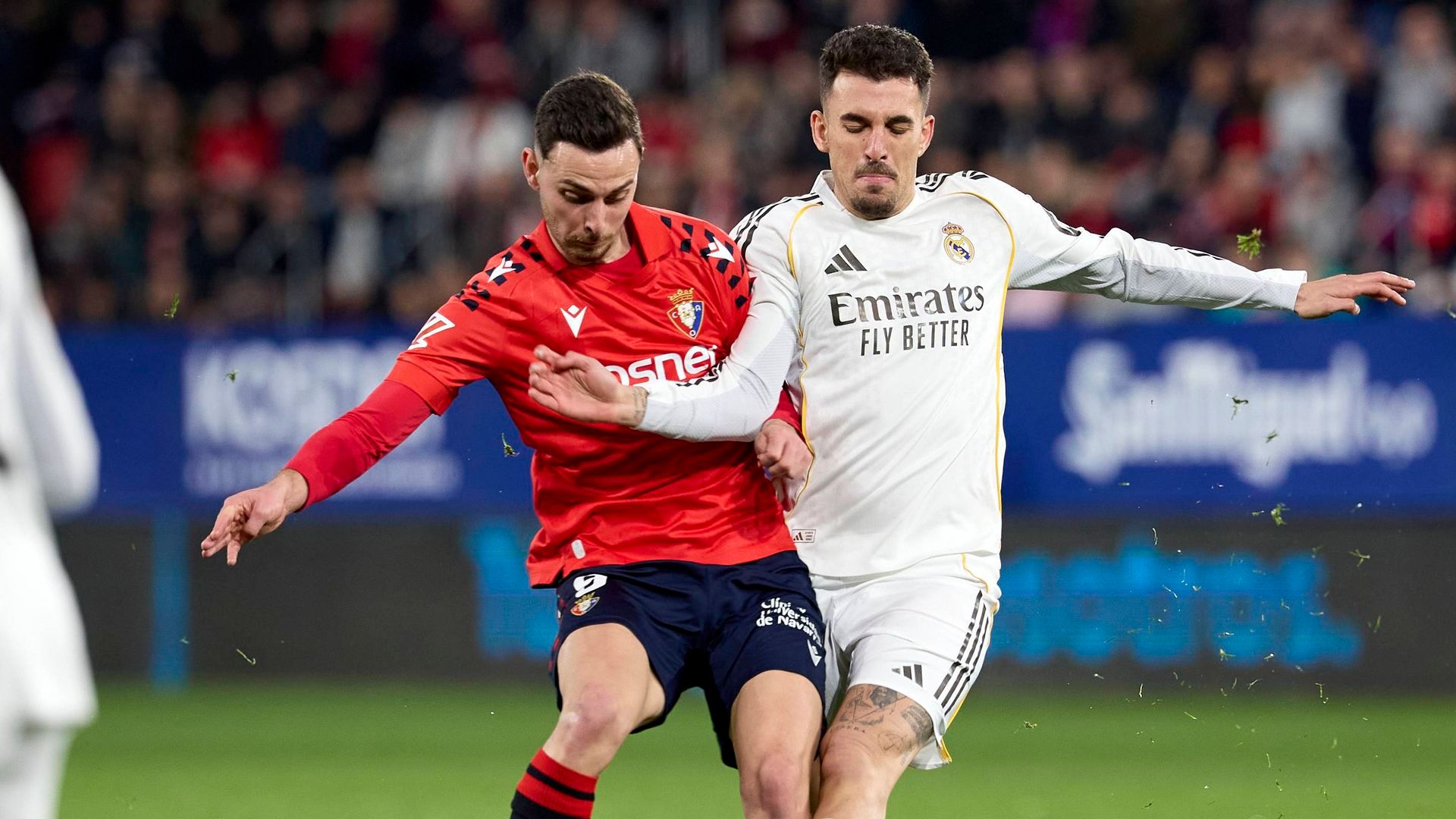 Dani Ceballos, ante Osasuna