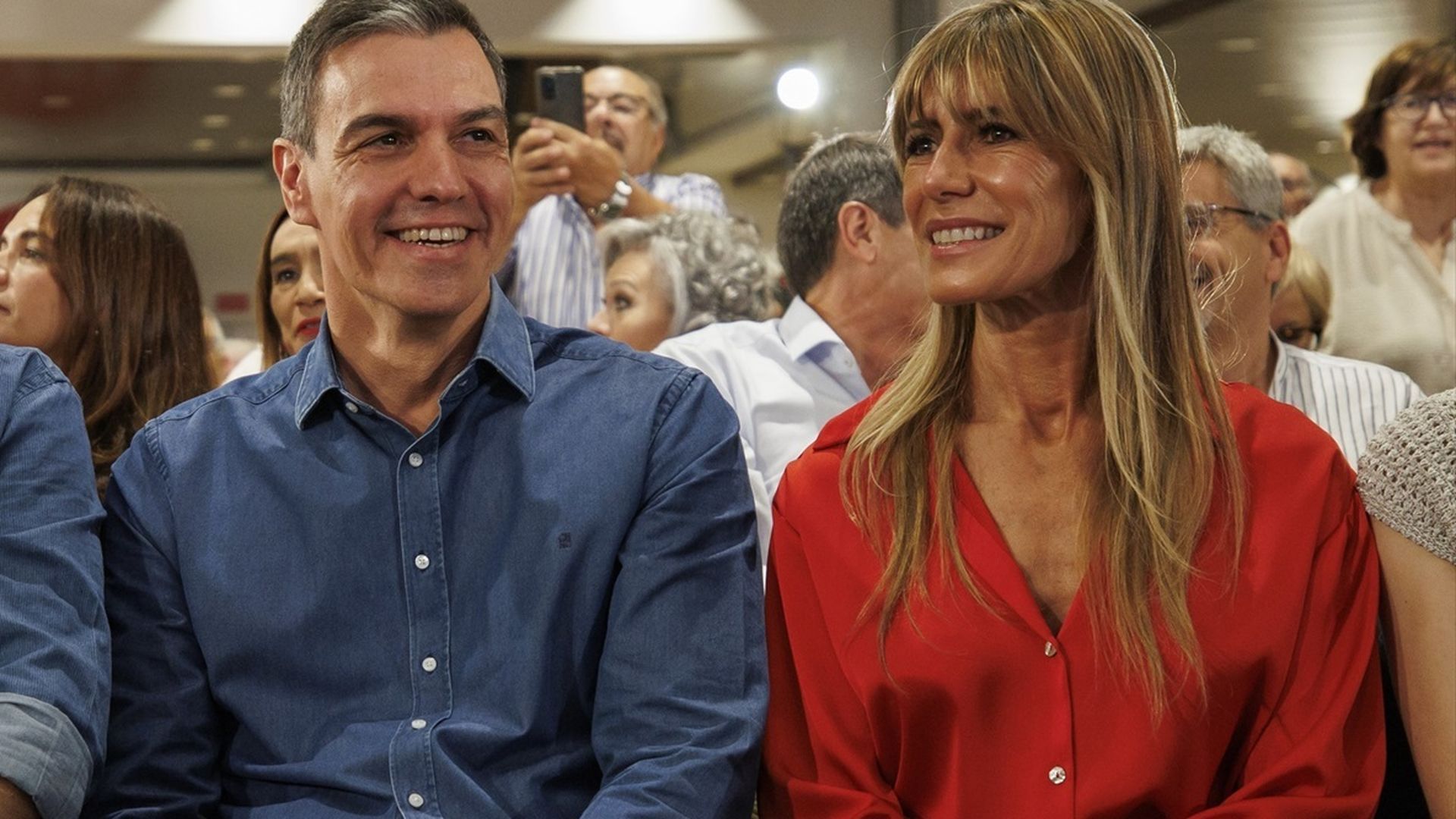 Pedro Sánchez ha recordado que conoció a Begoña Gómez cuando ambos tenían treinta años